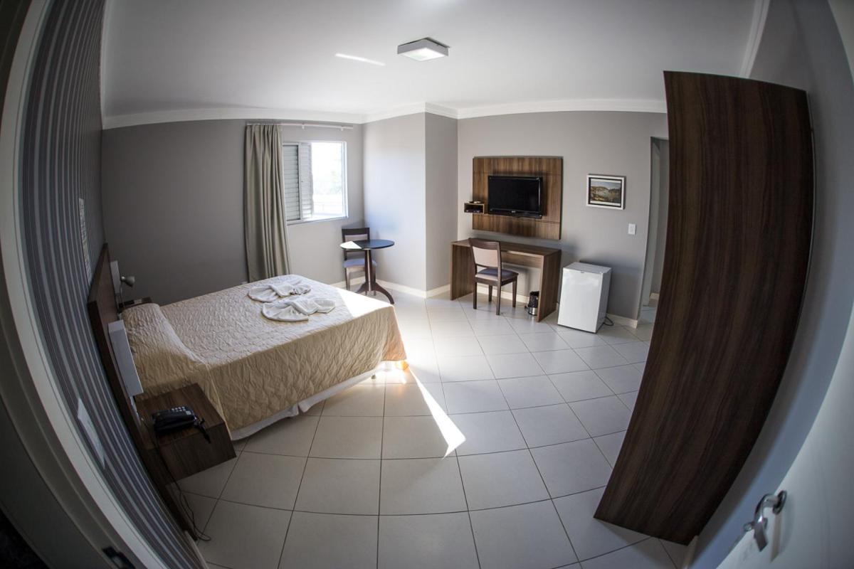 Hotel Contessi Urussanga 객실 사진