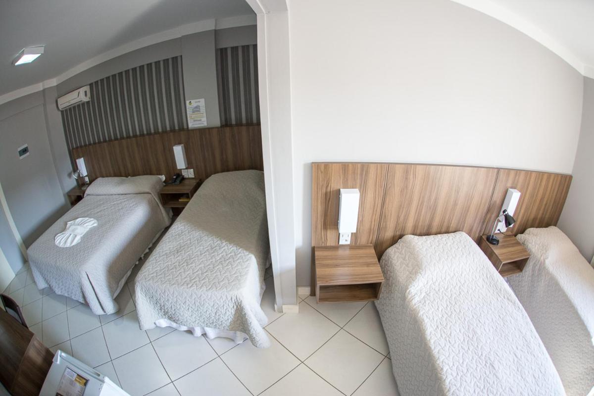 Hotel Contessi Urussanga 객실 사진